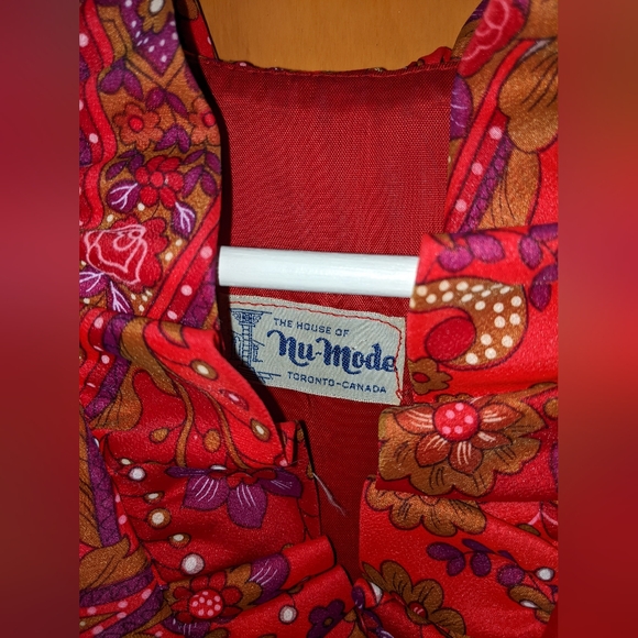 Vintage 60's 70's Nu-Mode boutique red Paisley Maxi dress - Picture 2 of 12